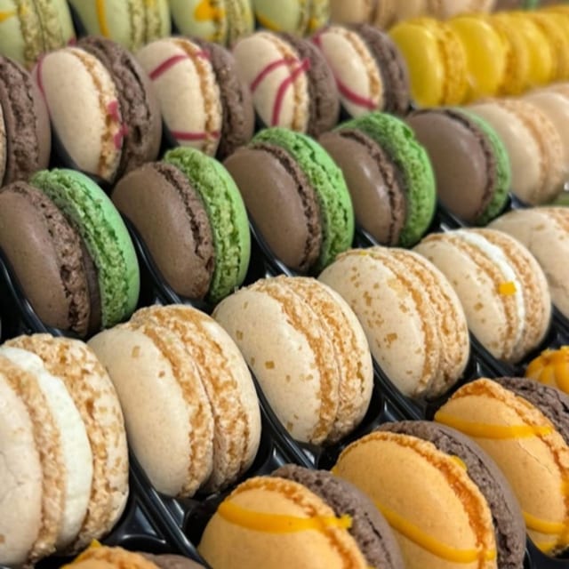 Macaroon.